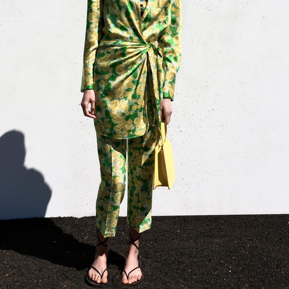 ZARA BNWT Floral Printed Pants - Picture 3 of 6